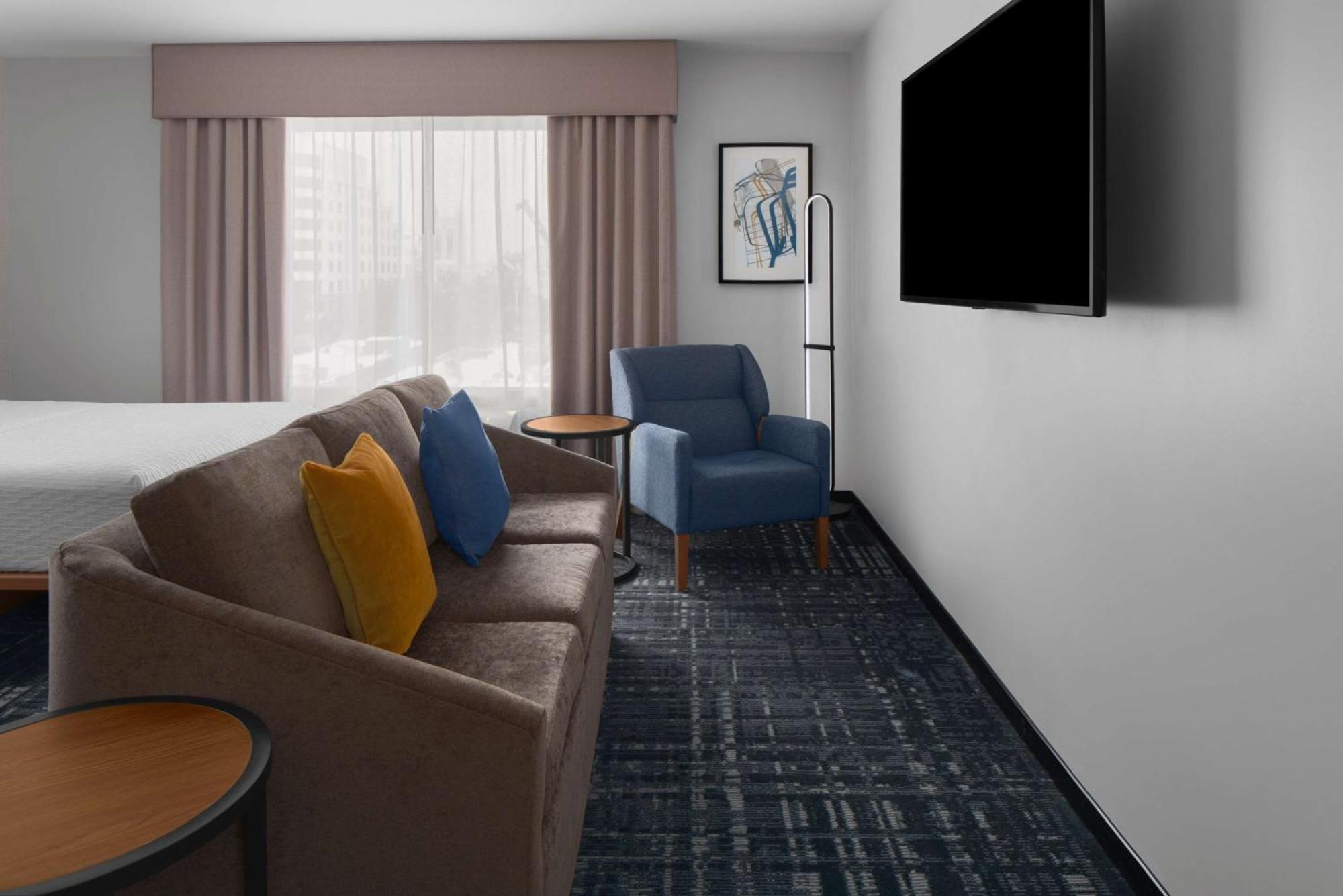 Homewood Suites By Hilton Charlotte Uptown First Ward Exteriör bild